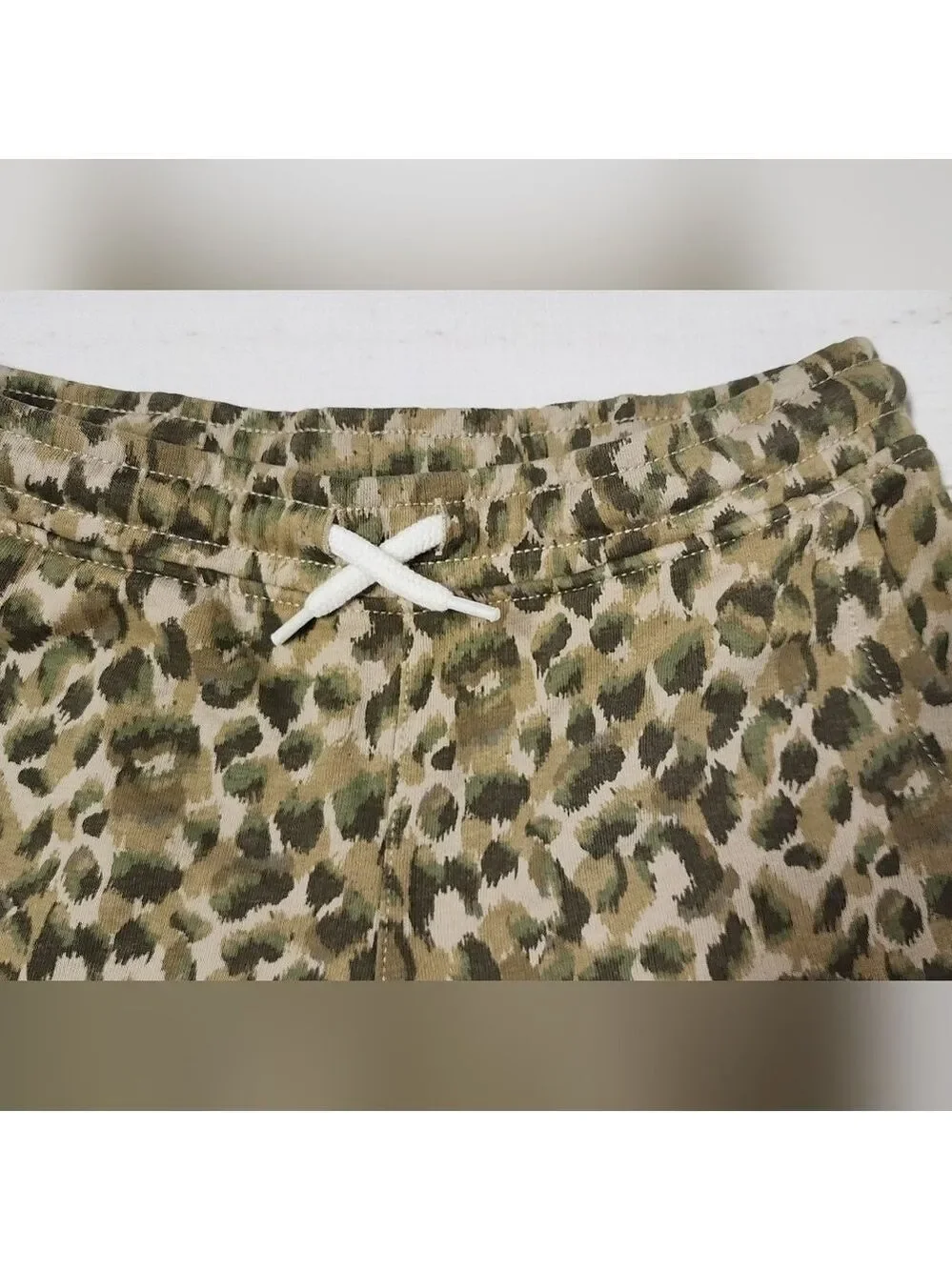 Old Navy Youth Camo Shorts Size 8 - New With Tags
